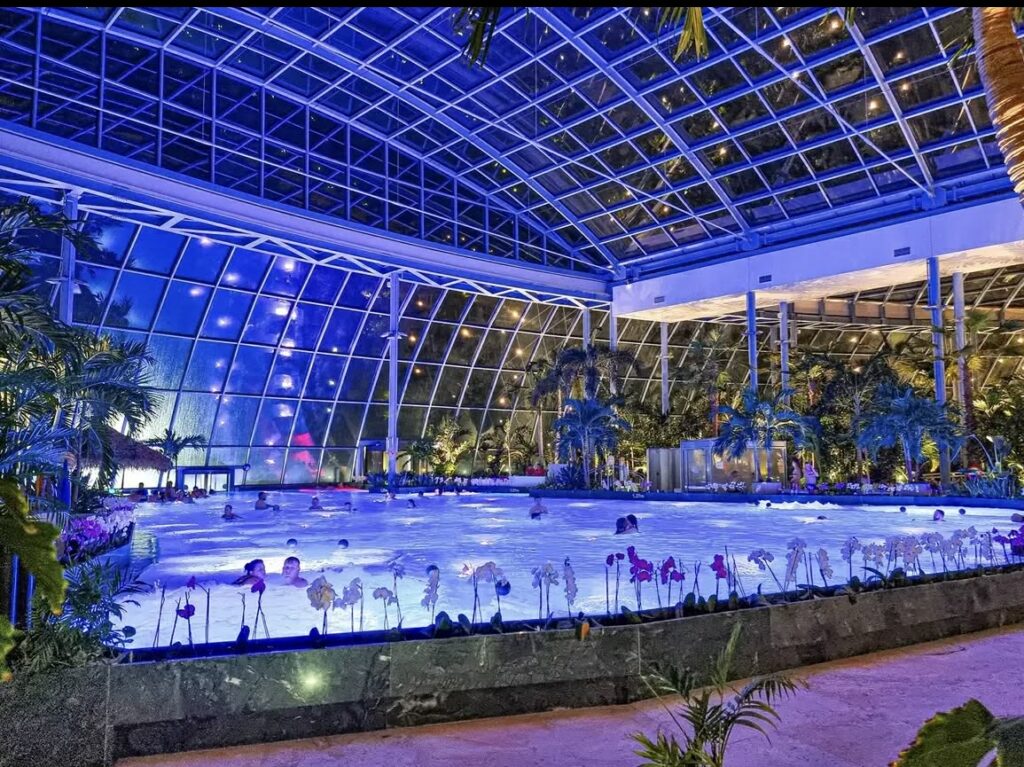 Warscava - water park